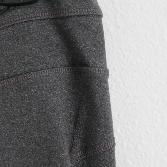 Grey Exercise Legging Capris - Picture 5 of 7